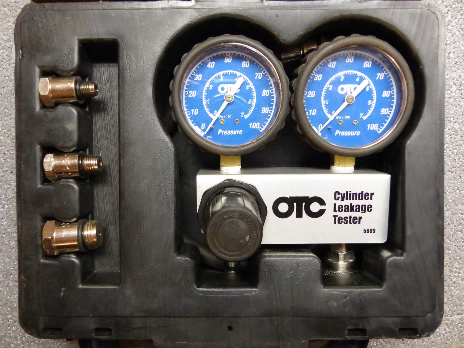 Testeur de pression de compression de cylindre, Kit de détecteur de fuite à  compression de manomètre double pour testeur de cylindre