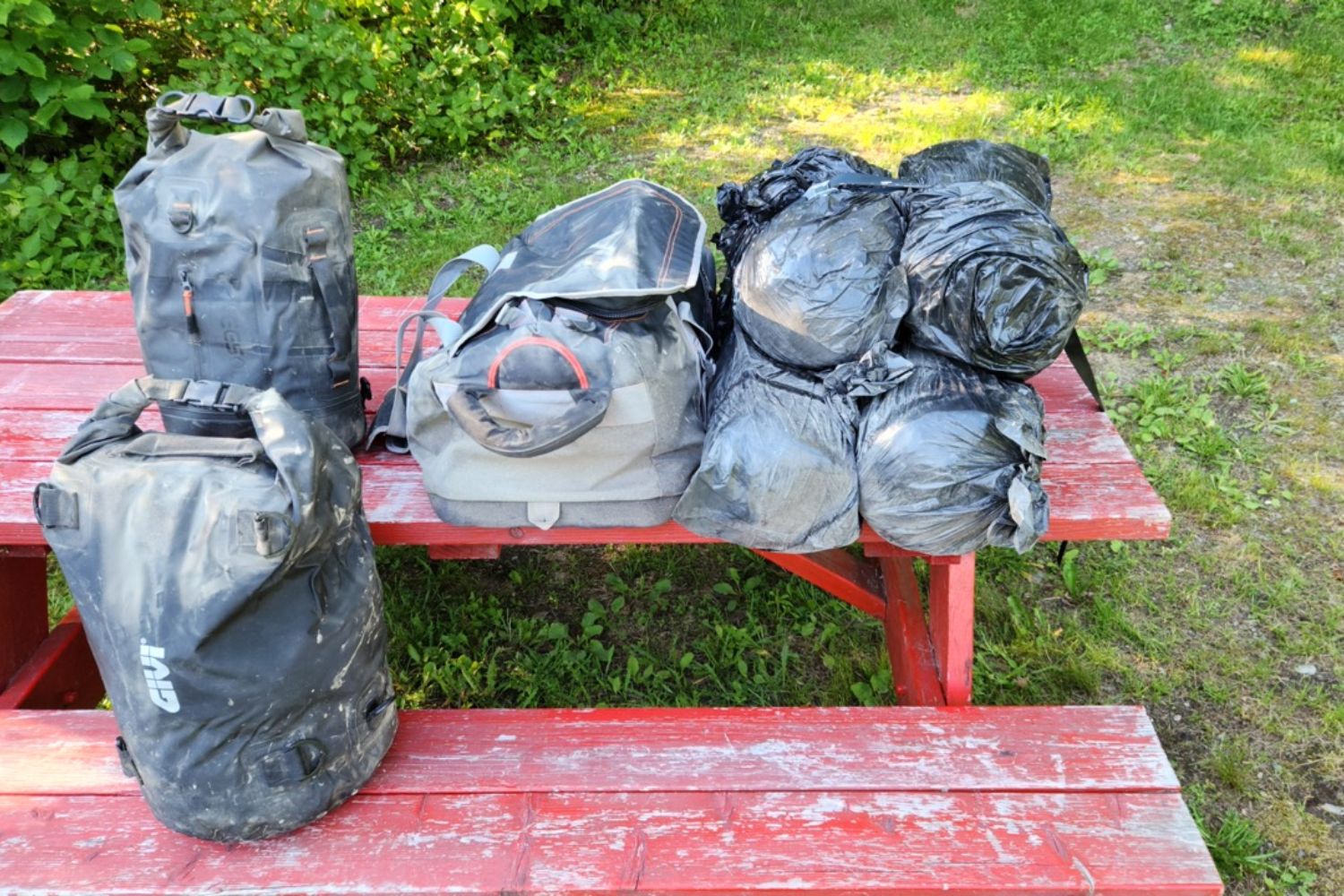 Bagage total pour 2 personnes, 2 nuitées / 3 jours
